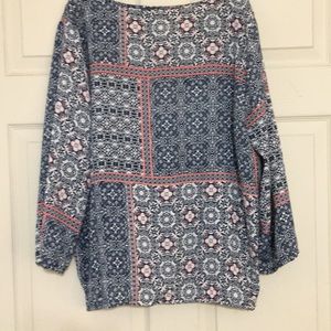 new directions Tops - Ladies blouse Large new directions Tops - Ladies blouse Large